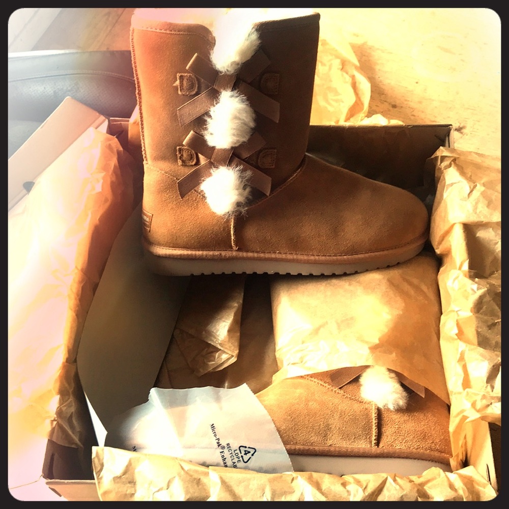 Woman’s uggs brand new